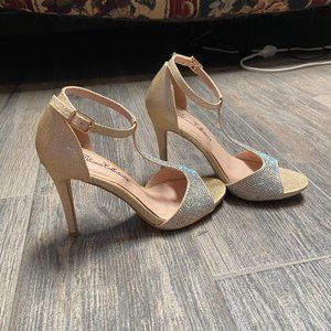 Le Blossom Silver and Gold Heels
